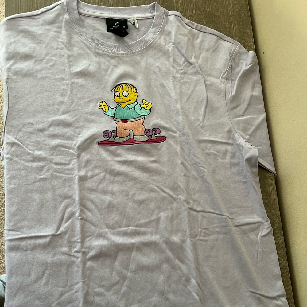 H&m tee